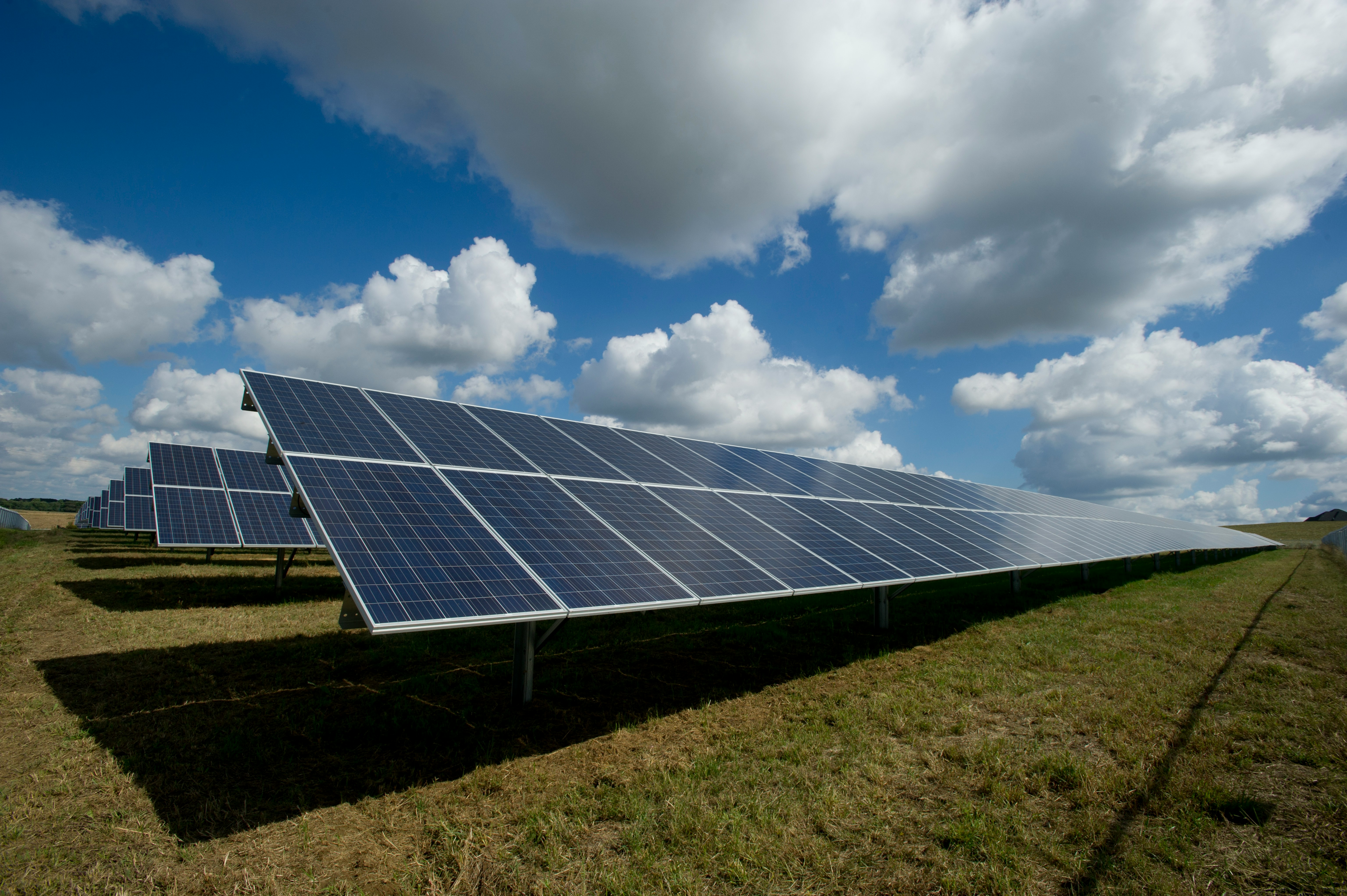 Hybrid Solar Battery